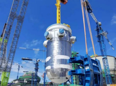 液壓千斤頂確保漳州核電2號機組壓力容器順利吊裝就位